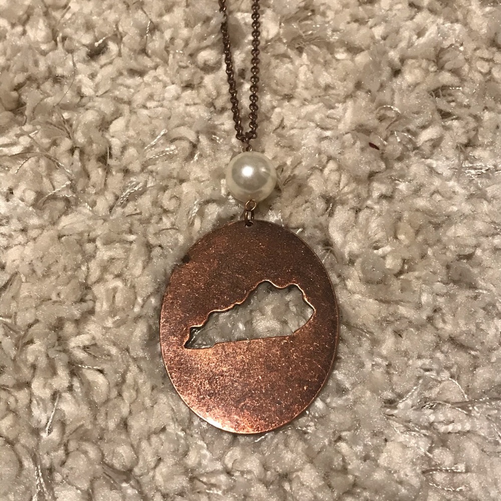 Kentucky Necklace